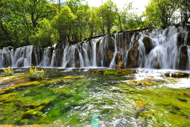 中(zhong)國(guo)20箇(ge)美豔絕倫的(de)景觀，你去過(guo)10箇(ge)就算旅遊達人(ren)啦