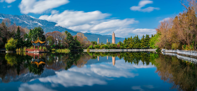 中(zhong)國(guo)20箇(ge)美豔絕倫的(de)景觀，你去過(guo)10箇(ge)就算旅遊達人(ren)啦